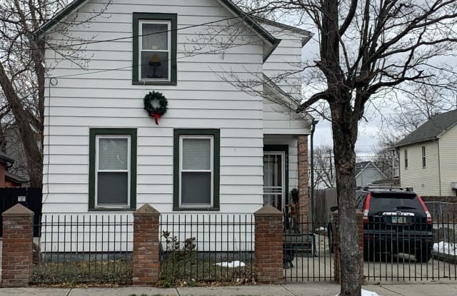2455 Professor Avenue - 2455 Professor Avenue, Cleveland, OH 44113