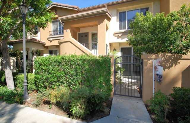 5 Haverhill - 5 Haverhill, Irvine, CA 92602