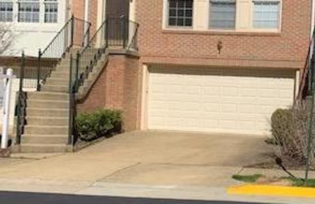 1807 FAWNCREST COURT - 1807 Fawncrest Court, Tysons Corner, VA 22182