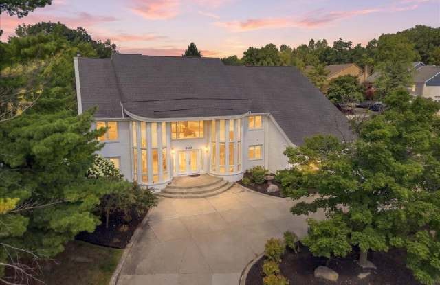 6122 Trailwood Lane Gallery 1