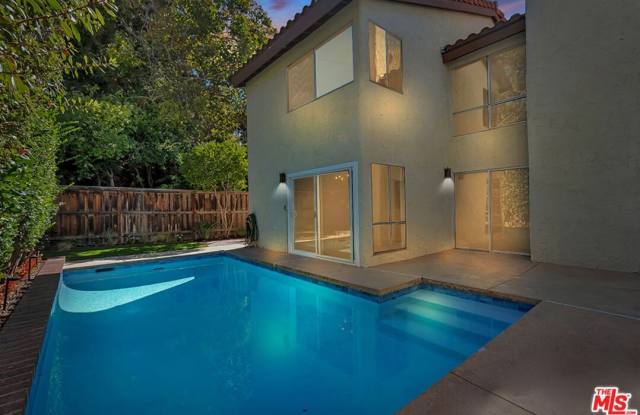 603 Racquet Club Ln Gallery 3