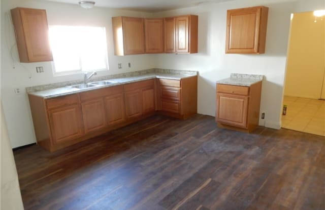 15920 Hunsaker Avenue - 15920 Hunsaker Avenue, Paramount, CA 90723