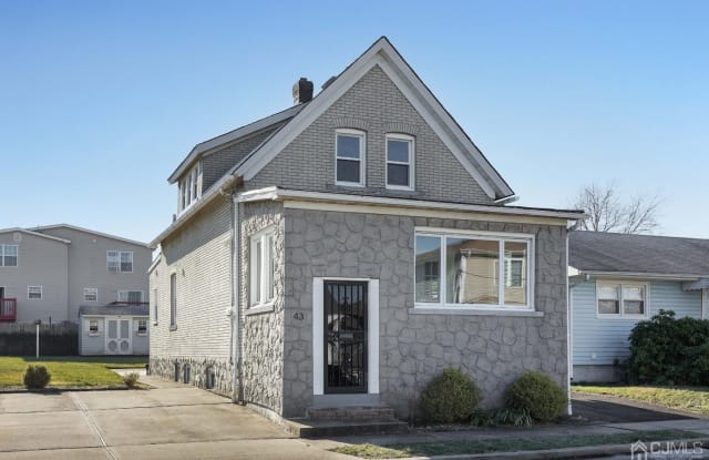 43 Saint Ann Street - 43 Saint Ann Street, Carteret, NJ 07008