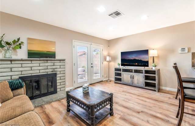 3942 Avocado Drive Gallery 1