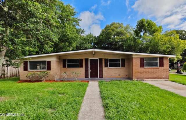 7549 SHARBETH DR S - 7549 Sharbeth Drive South, Jacksonville, FL 32210