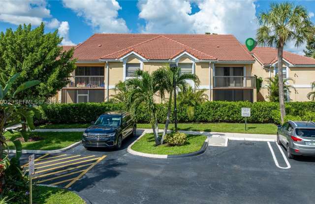 5741 Riverside Dr Gallery 1