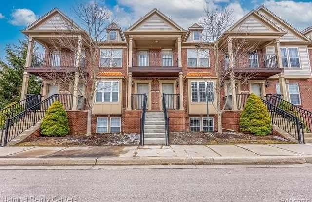 27863 HOPKINS Drive - 27863 Hopkins Drive, Novi, MI 48377