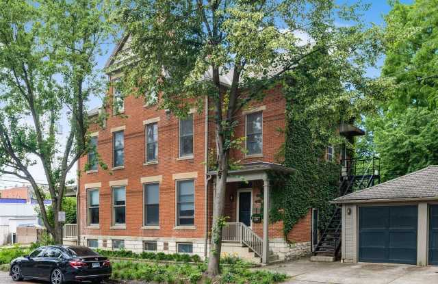 36 E Kossuth Street Gallery 2
