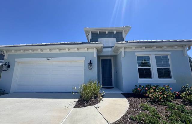 New Construction in Grand Park-4 Bedrooms and 4 Bathrooms with a Den and a Loft! photos photos