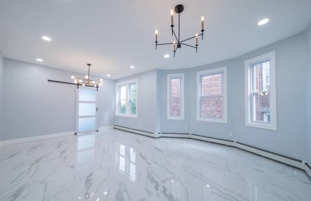 1409 MANHATTAN AVE photos photos
