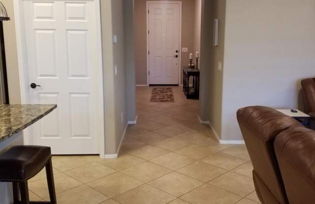 26881 W UTOPIA Road Gallery 2