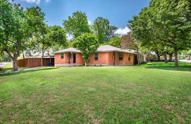 8207 Claremont Drive Gallery 3
