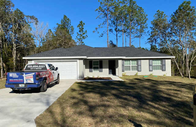 Beautiful Home Citrus Springs - 4/2/2 Great location! 1 mile of the elementary and middle school. Walk to Withlacoochee State Trail! photos photos
