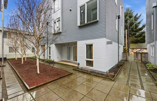 Modern 3BR Townhome with Rooftop Deck Near Downtown Seattle photos photos