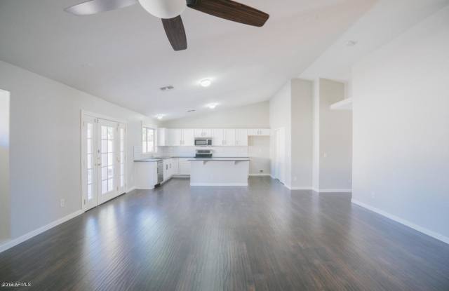 13338 W COTTONWOOD Street Gallery 3