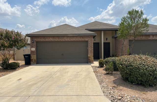 698 Saengerhalle Rd., New Braunfels, TX. 78130 photos photos