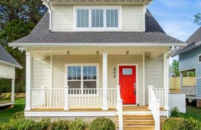 Pet-Friendly 3-Bedroom Home Near TTU photos photos