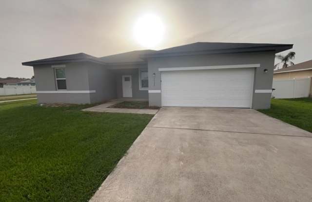 1752 Sail Ct photos photos