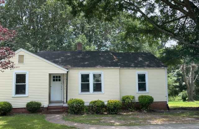3 Bedroom 1 Bath Brick Home w/ Office photos photos