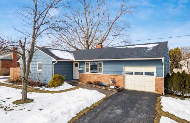 724 Drummond Court photos photos