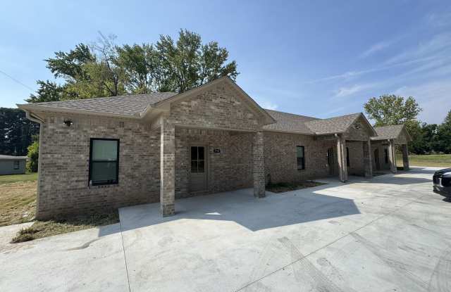 716 S Spring Street photos photos