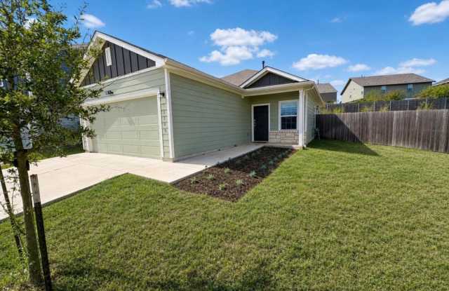 Modern 2022 Build with Spacious Yard Gallery 1