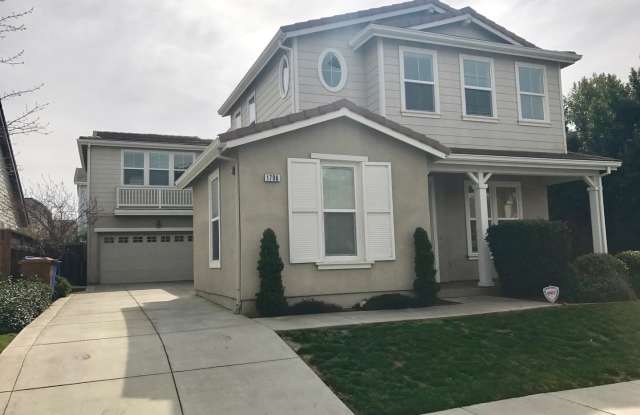 COMING SOON! 5 Bed, 3 Bath in Rose Garden photos photos