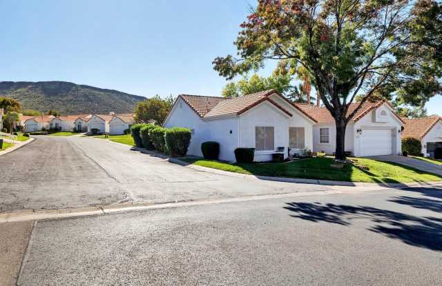 55 + Older Beautiful Three Bedroom's for rent Gallery 4