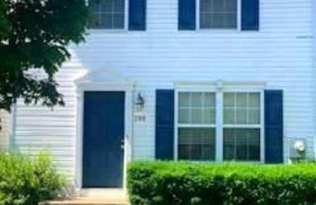 104 EASTSIDE LN photos photos