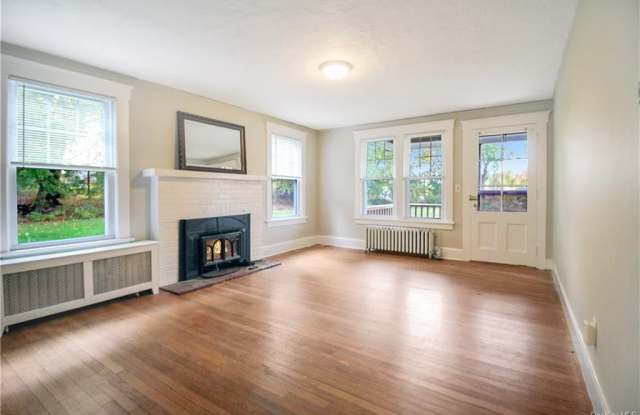 1362 Whitehill Road Gallery 4