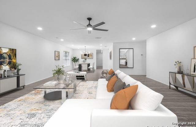 3909 DAVENPORT photos photos