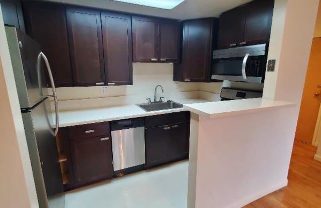 820 s mansfield ave 109 - 820 South Mansfield Avenue, Los Angeles, CA 90036