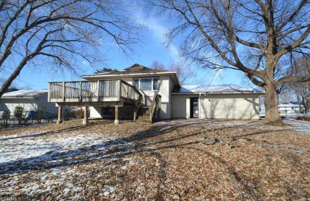8351 75th Street S - 8351 75th Street South, Cottage Grove, MN 55016
