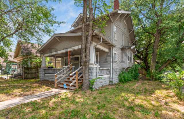 257 North Erie Avenue Gallery 3