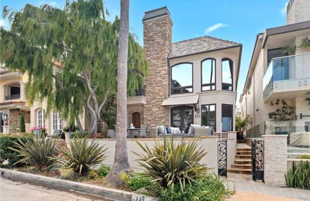 222 Goldenrod Avenue Gallery 2