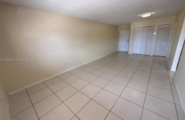 17530 NW 68th Ave photos photos