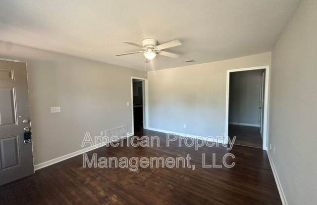 7524 E Newton Pl Gallery 2