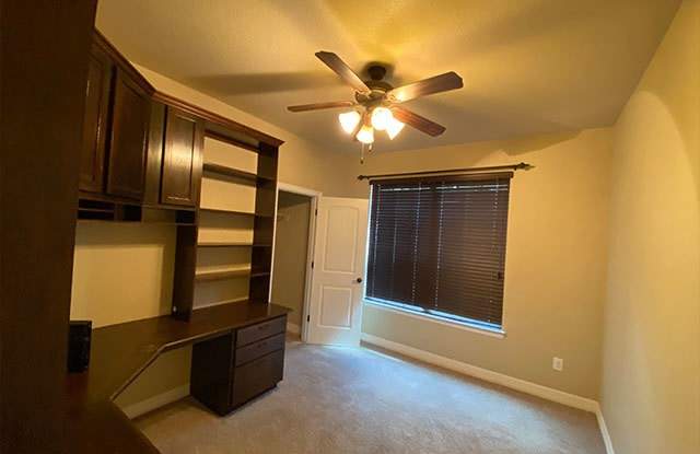 12634 Alamito Creek Gallery 4