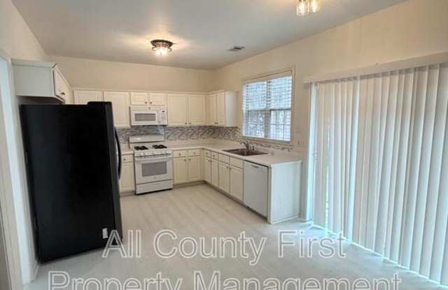 2548 Davenham Ln Gallery 4