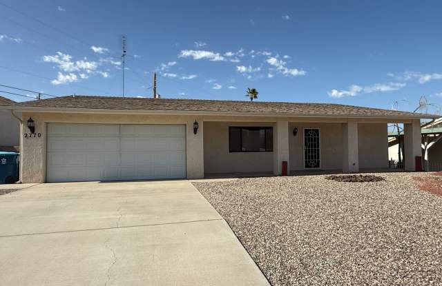 Longterm - Unfurnished - Available now - Pets with owner approval photos photos