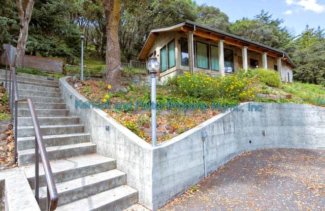 Sunny Redwood Retreat, Ideally Located, Built in 2018 – Flexible 1–2 Bedroom, 1 Bath photos photos