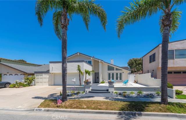 16702 Carousel Lane Gallery 2