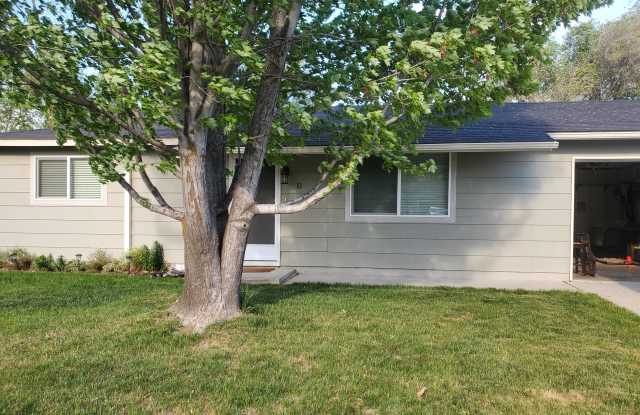 11 South Campbell Avenue photos photos