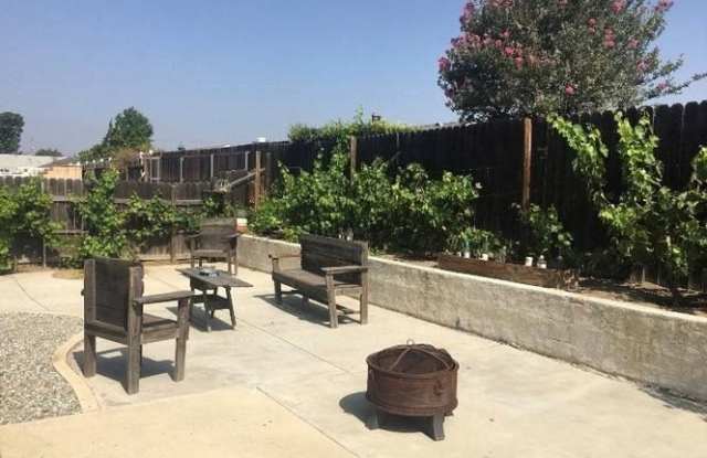 4754 Roosevelt St photos photos