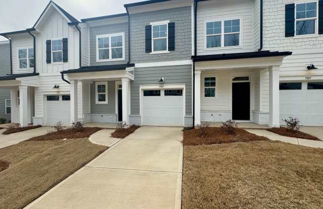 NEW CONSTRUCTION;3BR/2BA Townhome in Griffith Lakes photos photos