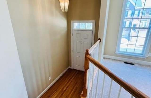 1117 KEOKUK Terrace NE Gallery 2