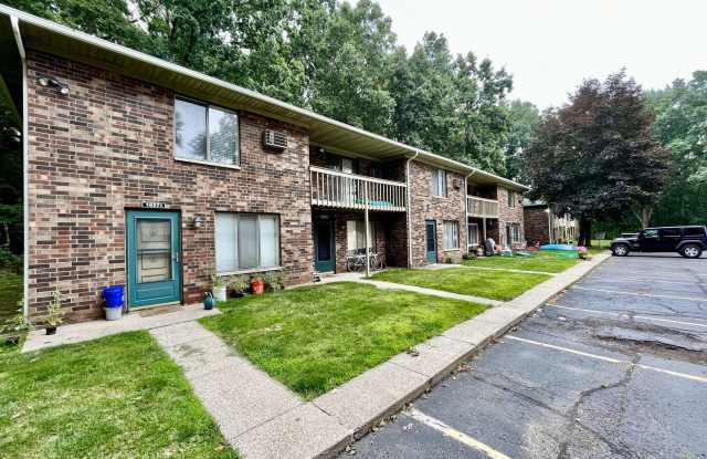 Two Bedroom Townhouse in Portage - 10411 Portage Road, Portage, MI 49002