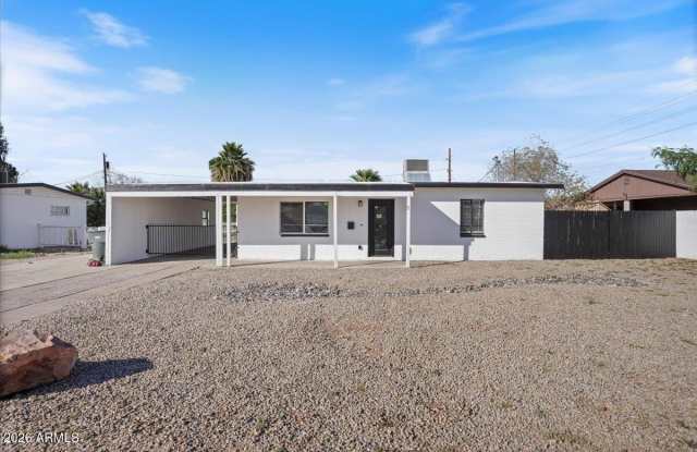 2308 W MISSOURI Avenue photos photos 2308 W MISSOURI Avenue photos photos