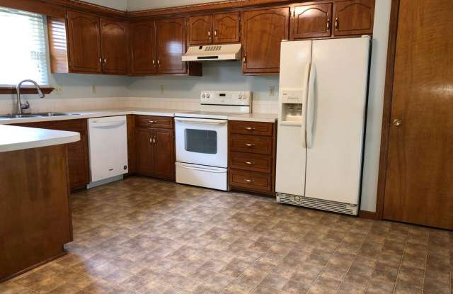 3500 Tudor Dr Gallery 4