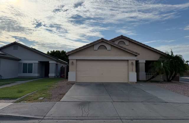 4 Bedroom , 2 Bath, Corner Lot photos photos 4 Bedroom , 2 Bath, Corner Lot photos photos